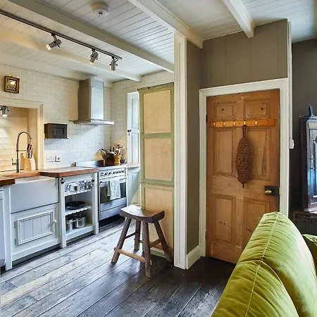 Tatil Evi Host & - Cowbar View Staithes