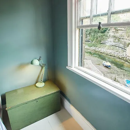 Holiday home Host & - Cowbar View